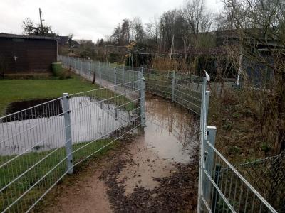 Überfluteter Weg im Kleingartenverein Eimsbüttel e.V.
